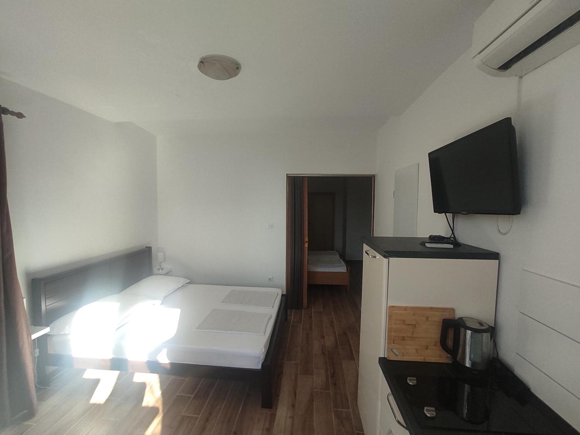 Pansion Marta Hotel Bibinje Kültér fotó