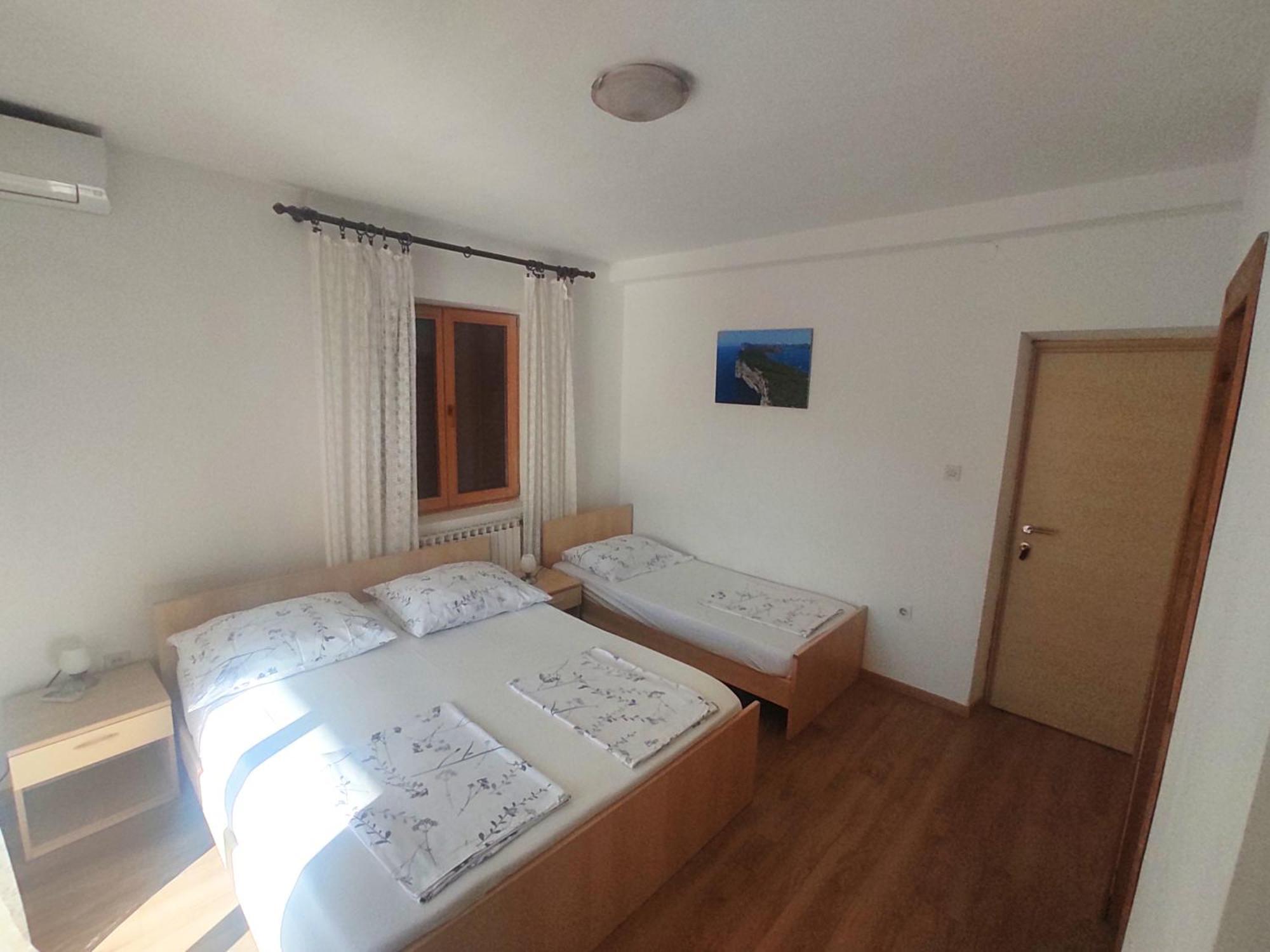 Pansion Marta Hotel Bibinje Kültér fotó
